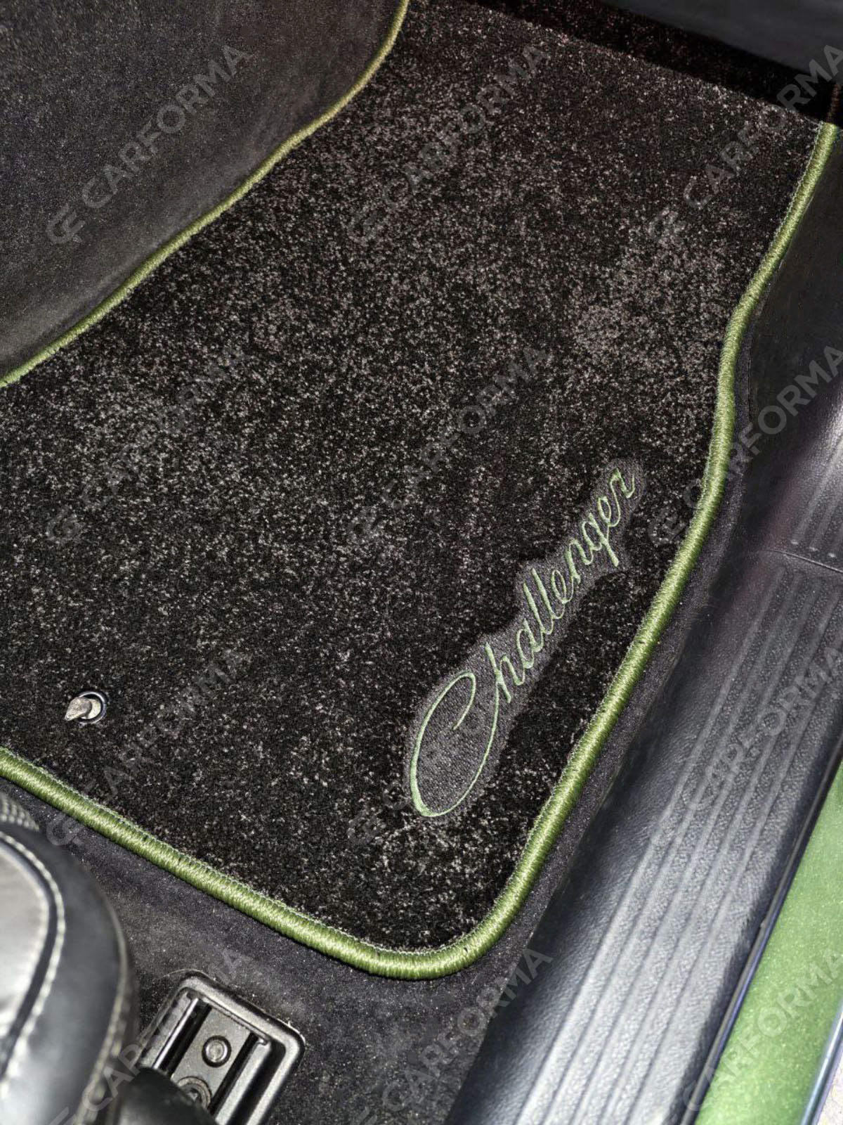 Коврики на Dodge Challenger III 2008&nbsp;-&nbsp;2023 в Магнитогорске