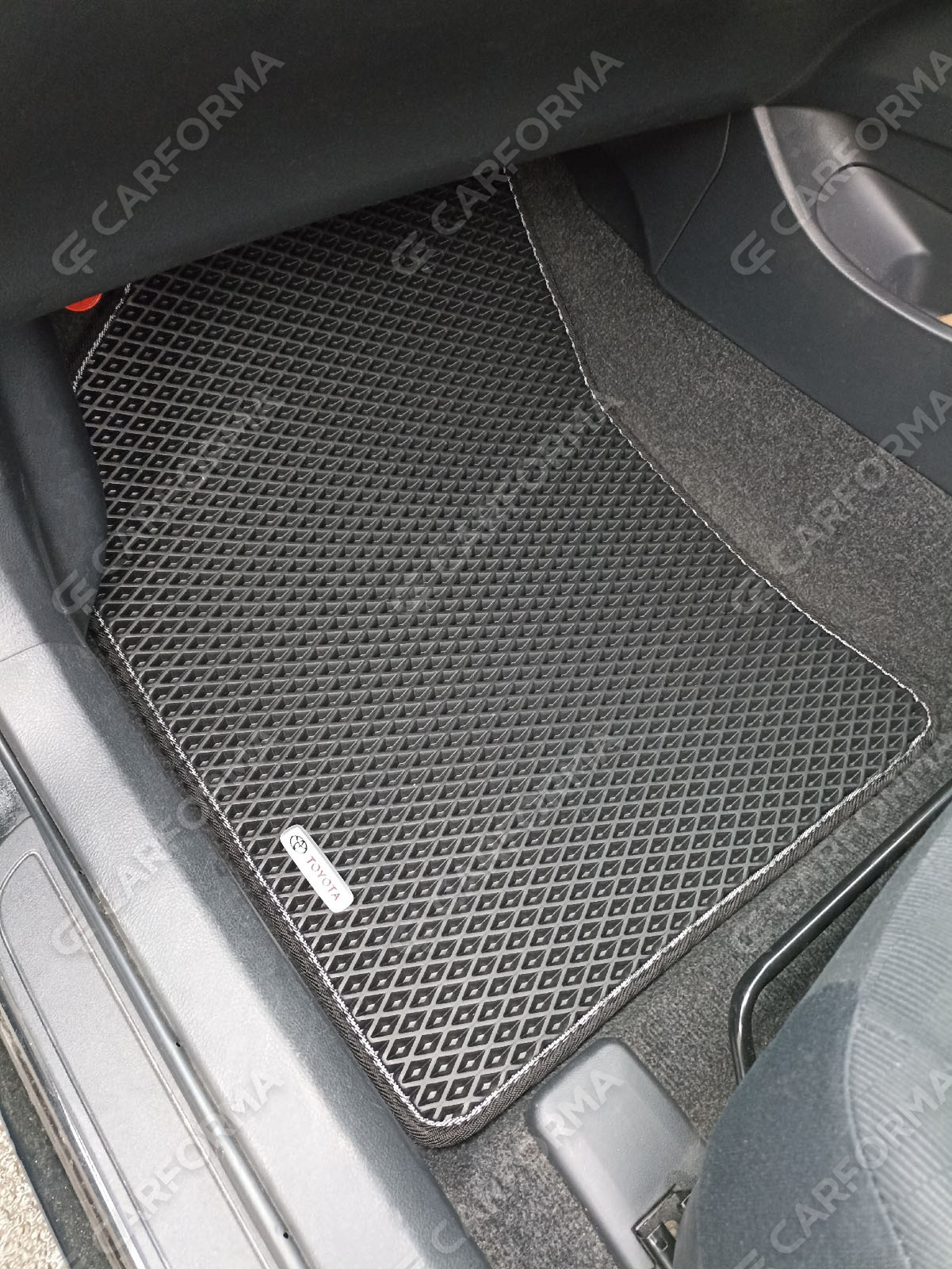 Коврики на Toyota Corolla Axio (E14) 2006&nbsp;-&nbsp;2012 в Магнитогорске