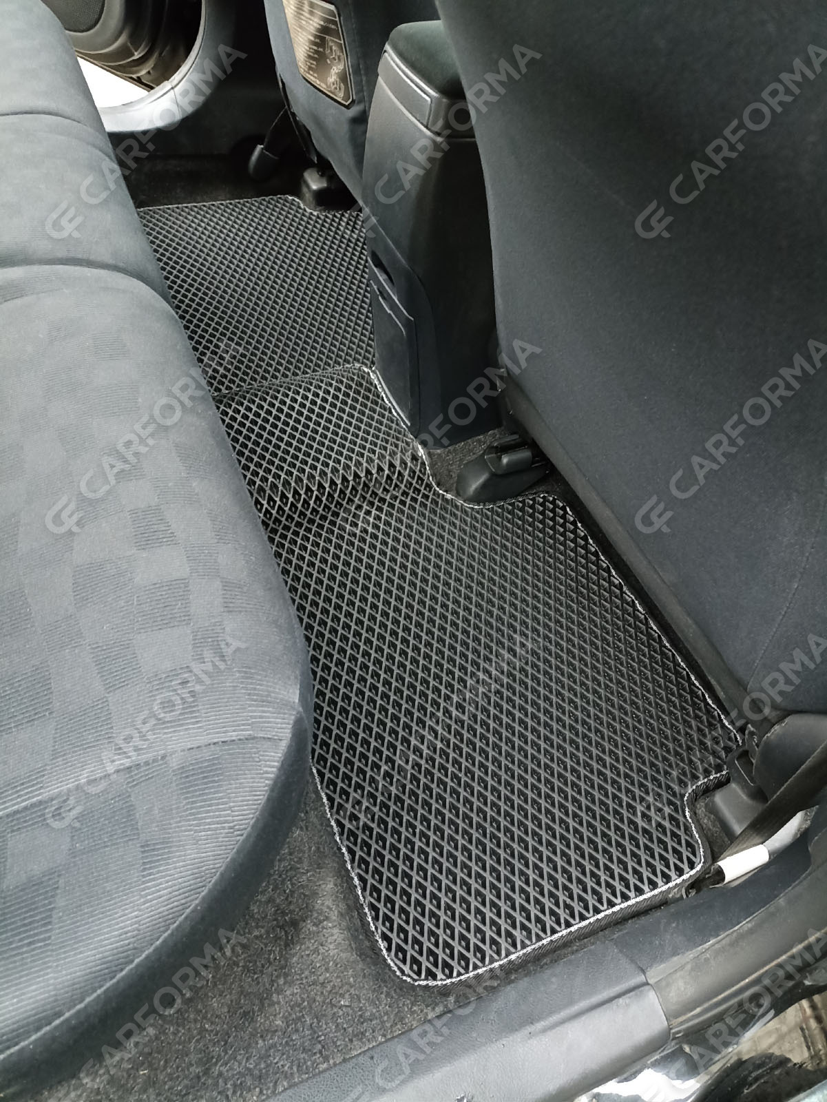 Коврики на Toyota Corolla Axio (E14) 2006&nbsp;-&nbsp;2012 в Магнитогорске