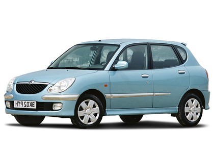 Коврики на Daihatsu Storia 1998 - 2004 в Магнитогорске
