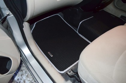 Коврики на Mitsubishi Colt Plus VI 2004 - 2012 в Магнитогорске