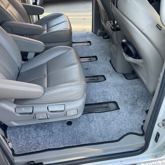 Ворсовые коврики на KIA Carnival III 7 мест 2014 - 2021 в Магнитогорске