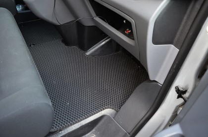Коврики на Peugeot Expert III 2016 - 2025 в Магнитогорске