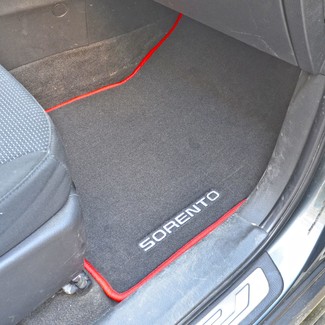 Ворсовые коврики на KIA Sorento II рестайлинг 2012 - 2021 в Магнитогорске