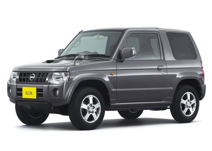 Коврики на Nissan Kix 2008 - 2012 в Магнитогорске