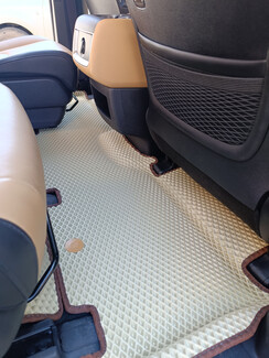 EVA коврики на KIA Carnival IV 9 мест 2020 - 2025 в Магнитогорске EVA коврики на KIA Carnival IV 9 мест 2020 - 2025 в Магнитогорске