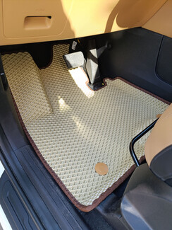 Ворсовые коврики на KIA Carnival IV 8 мест 2020 - 2025 в Магнитогорске