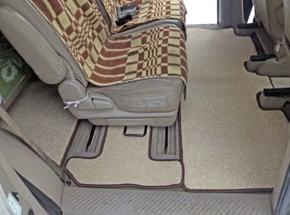 Ворсовые коврики на Mazda MPV II 1999 - 2006 в Магнитогорске