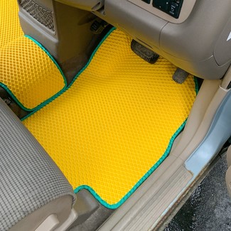 Коврики на Nissan Cube II 2002 - 2008 в Магнитогорске