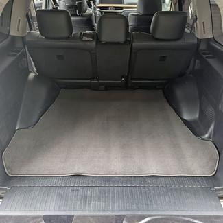 Коврики на Toyota Land Cruiser 200 2007 - 2021 в Магнитогорске