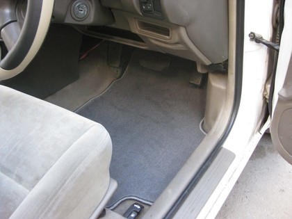 Коврики на Nissan Sunny (B15) 1998 - 2004 в Магнитогорске