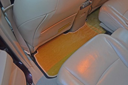 Ворсовые коврики на Toyota Highlander II 2007 - 2013 в Магнитогорске