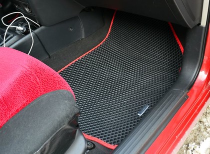 Коврики на Ravon Nexia R3 2015 - 2020 в Магнитогорске