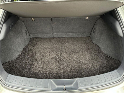 Ворсовые коврики на Lexus UX 2018 - 2025 в Магнитогорске Ворсовые коврики на Lexus UX 2018 - 2025 в Магнитогорске