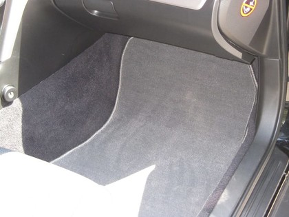 Коврики на Subaru Legacy IV 2003 - 2009 в Магнитогорске