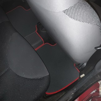 Коврики на Peugeot 107 2005 - 2015 в Магнитогорске