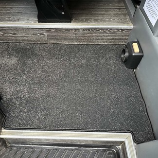 Коврики на Mercedes Sprinter (W906) рестайлинг 2013 - 2018 в Магнитогорске