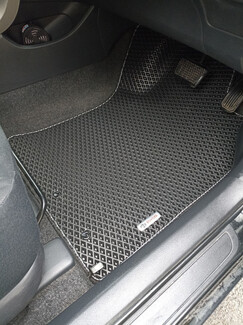 Коврики на Toyota Corolla Axio (E14) 2006&nbsp;-&nbsp;2012 в Магнитогорске