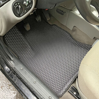 Коврики на Lada (ВАЗ) Kalina 2004&nbsp;-&nbsp;2018 в Магнитогорске