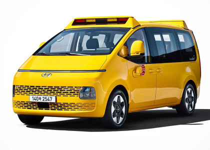 EVA коврики на Hyundai Staria 7 мест 2021 - 2025 в Магнитогорске