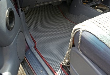 Коврики на Toyota Land Cruiser Prado 90 1996 - 2002 в Магнитогорске