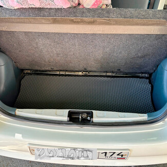 Ворсовые коврики на Toyota Vitz I 1998 - 2005 в Магнитогорске Ворсовые коврики на Toyota Vitz I 1998 - 2005 в Магнитогорске